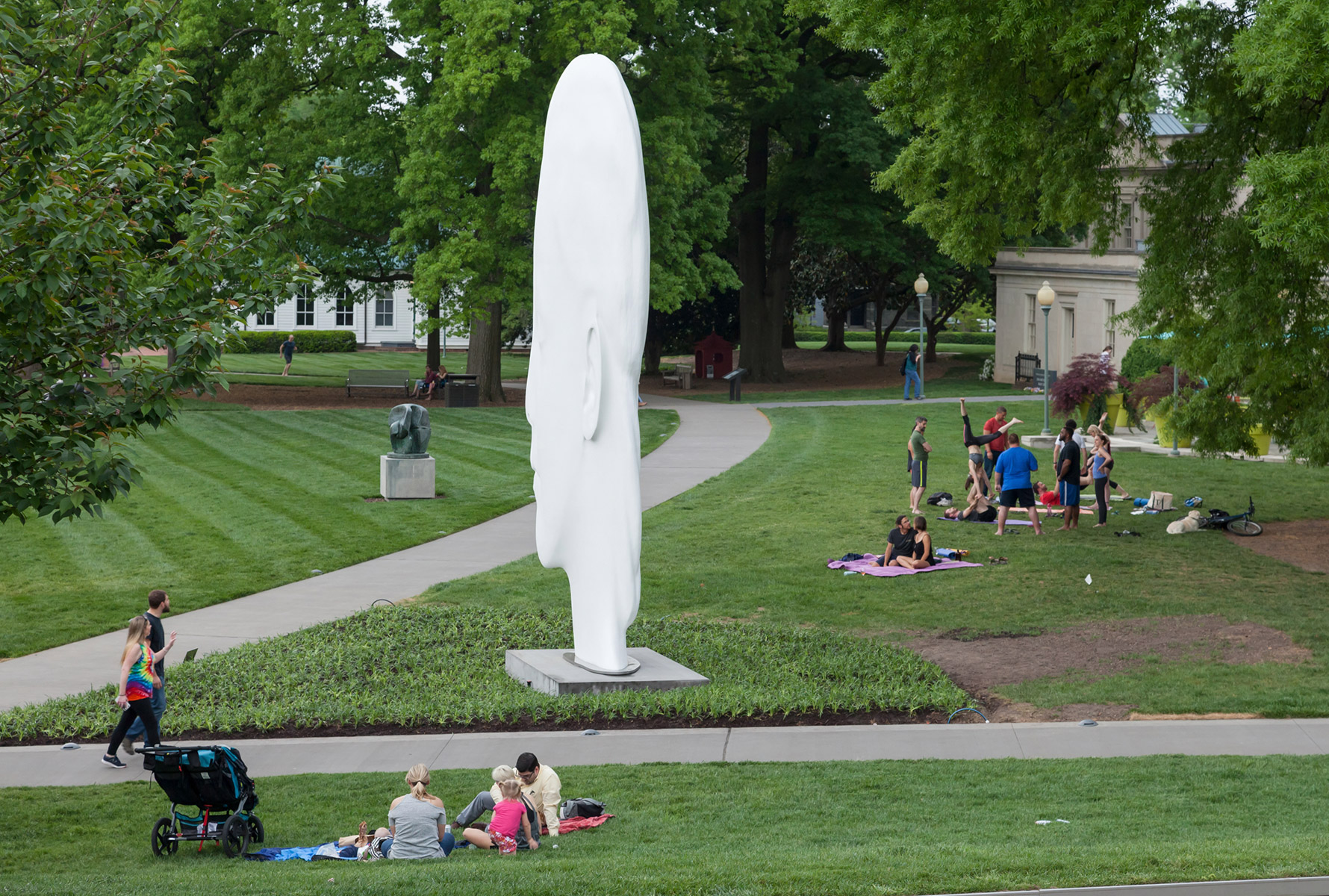 The E. Claiborne and Lora Robins Sculpture Garden - VMFA