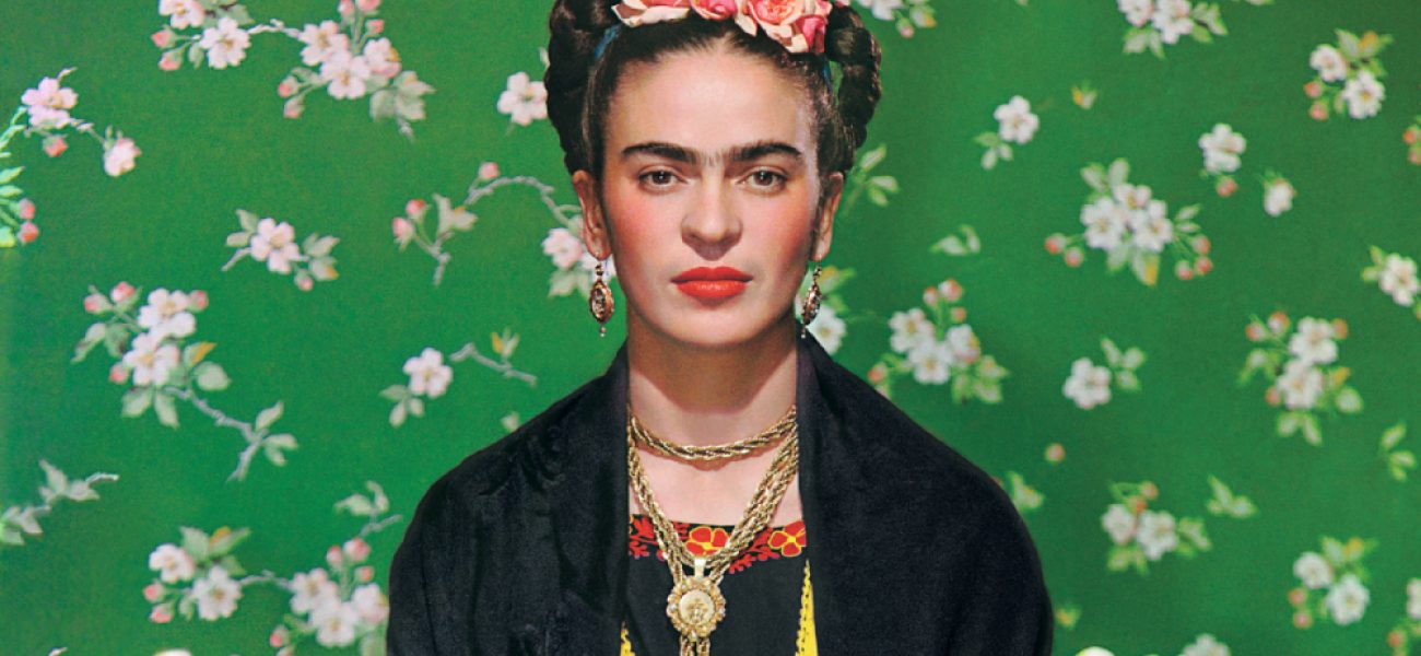 EX38_Frida on White Bench New York_Nickolas Muray (1) (1) EX38_Frida on White Bench New York_Nickolas Muray (1) (1)
