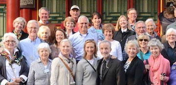 Group photo from VMFA member travel tour