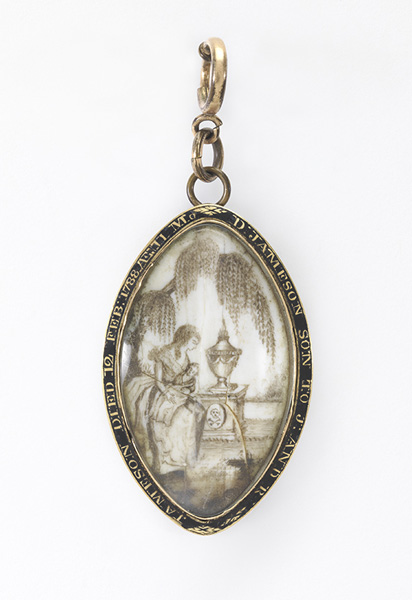 Mourning Locket